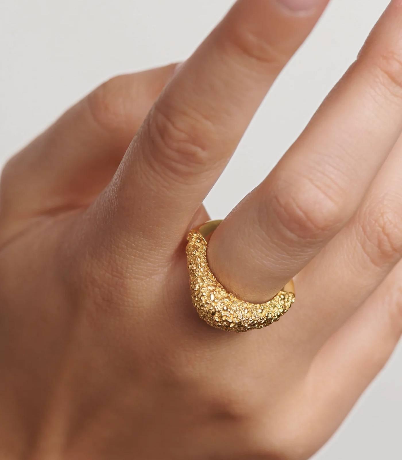 green-aventurine-moon-ring