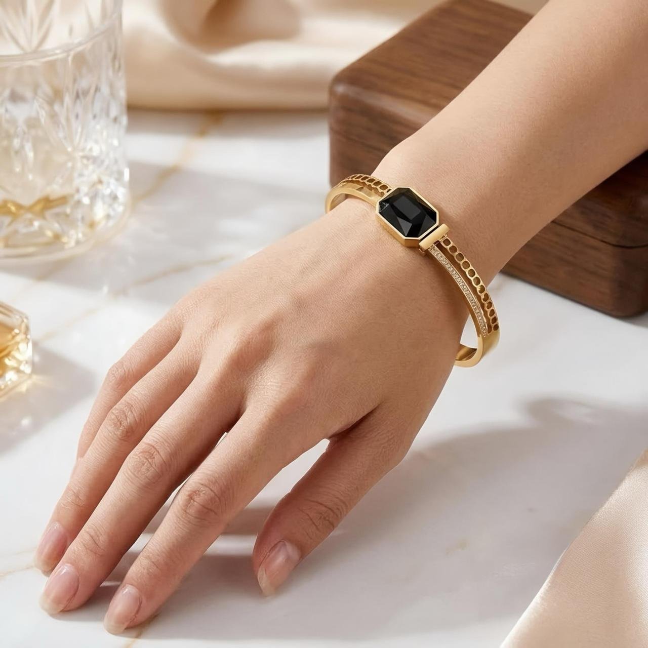 Hexa_Noir_ANTI TARNISH_BANGLE_5_(4)