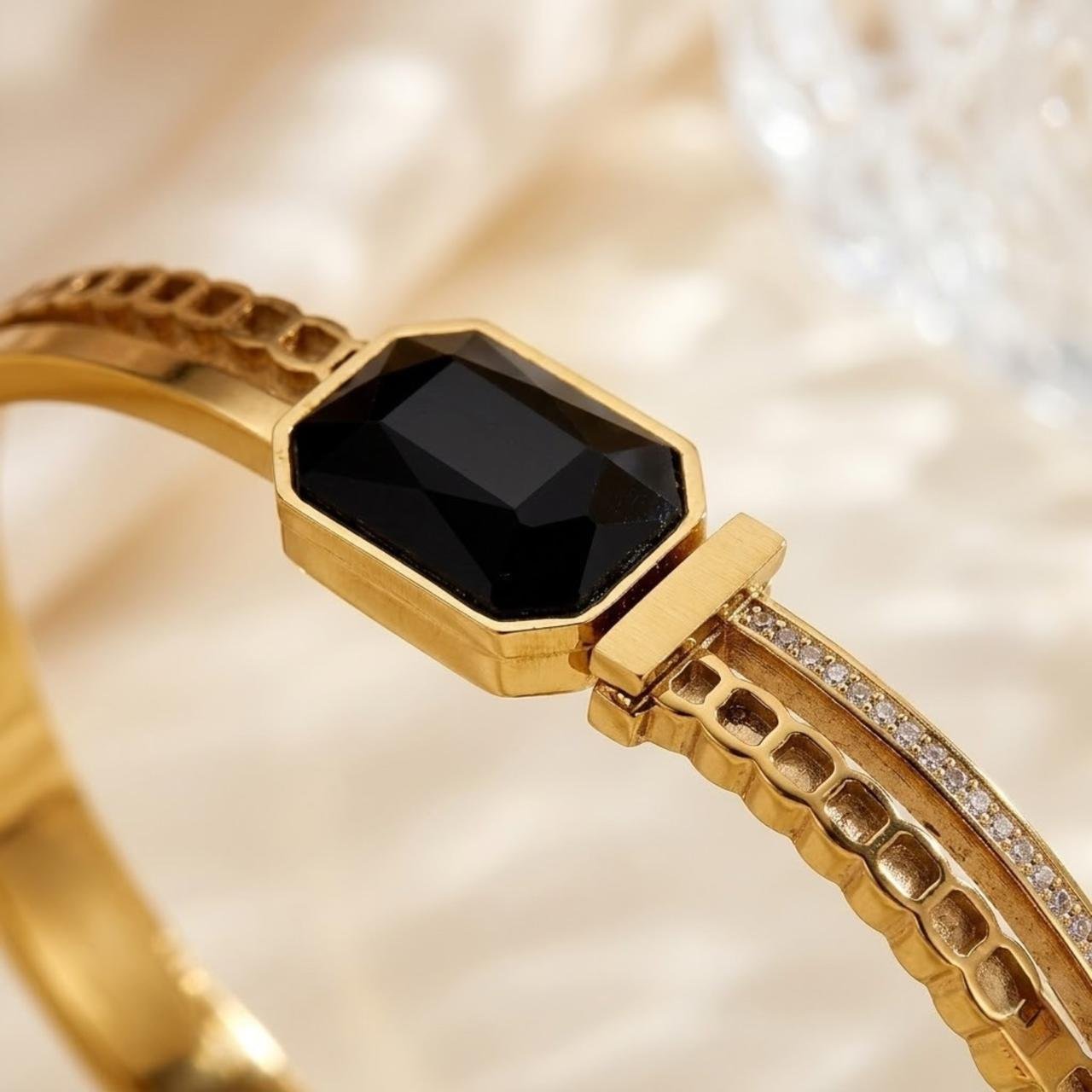 Hexa_Noir_ANTI TARNISH_BANGLE_6