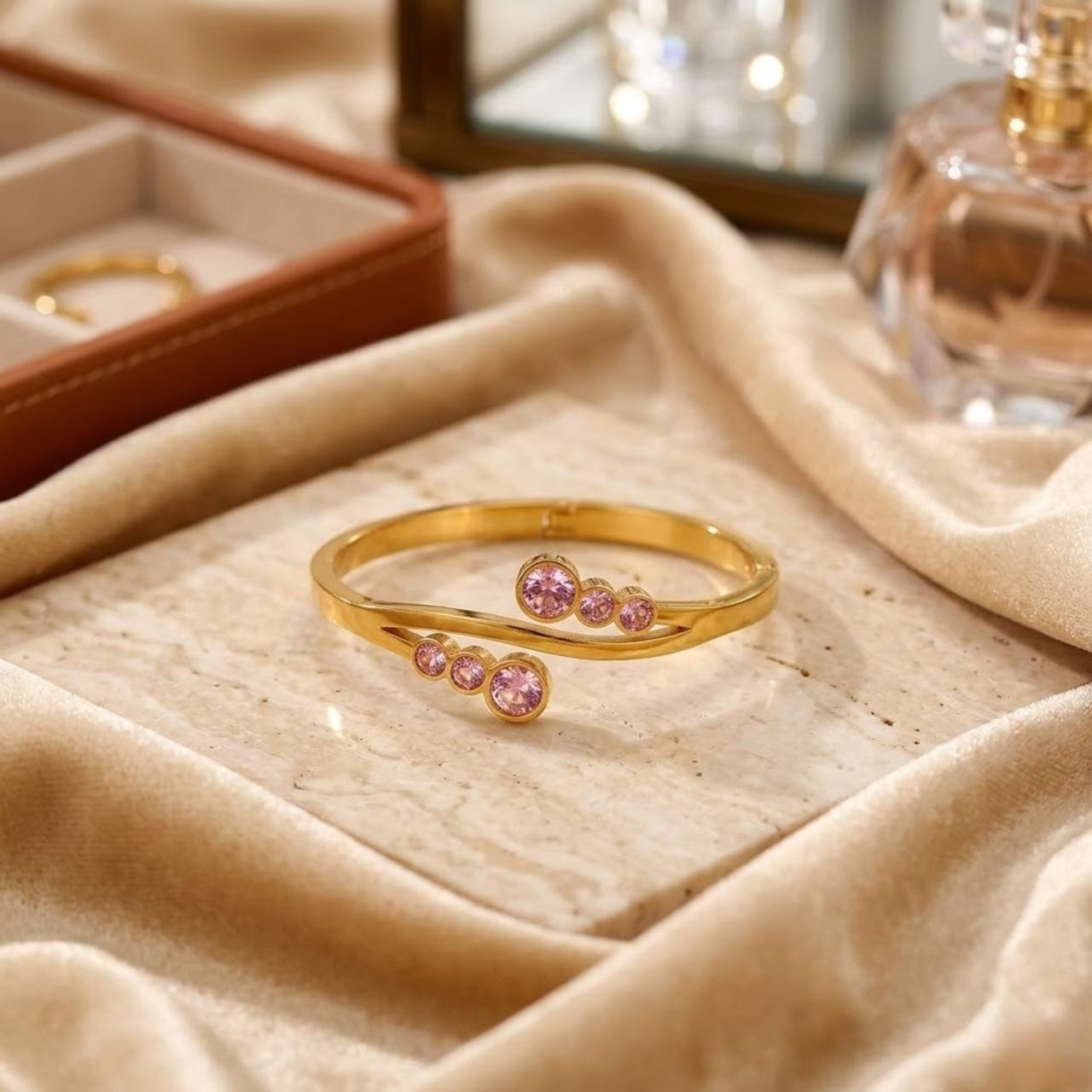 pink_circle_anti tarnish_bangle_1